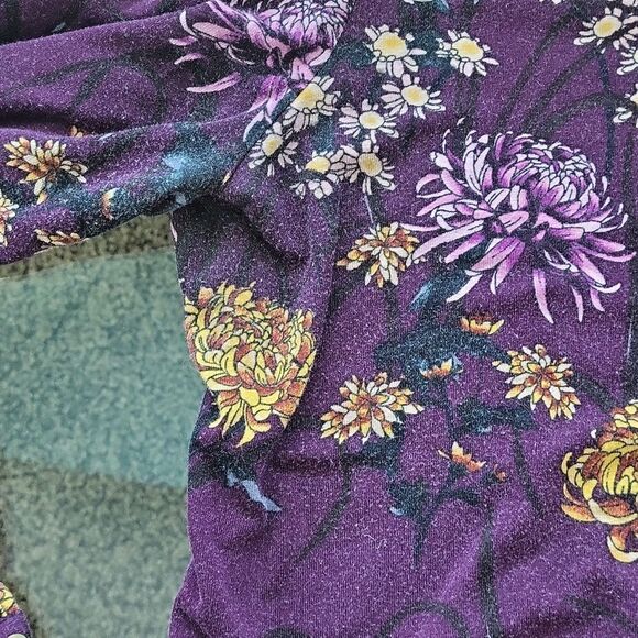 Daniel Rainn Branwen Pleated Knit Top - Picture 9 of 10